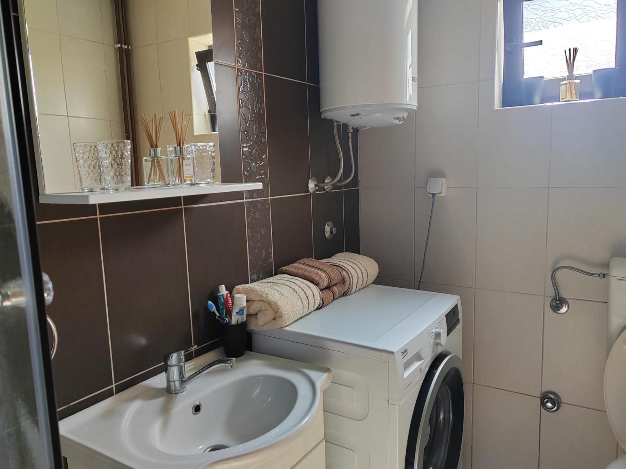 Stari mlin Hotell Korenica Exteriör bild